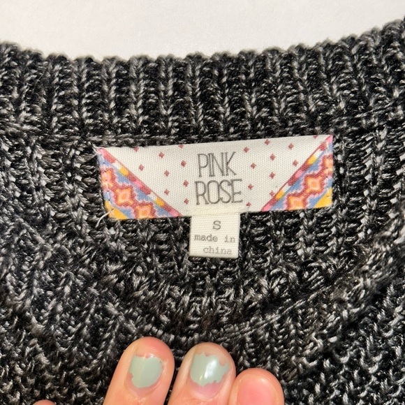 Pink Rose long sleeve top size S - Picture 3 of 3